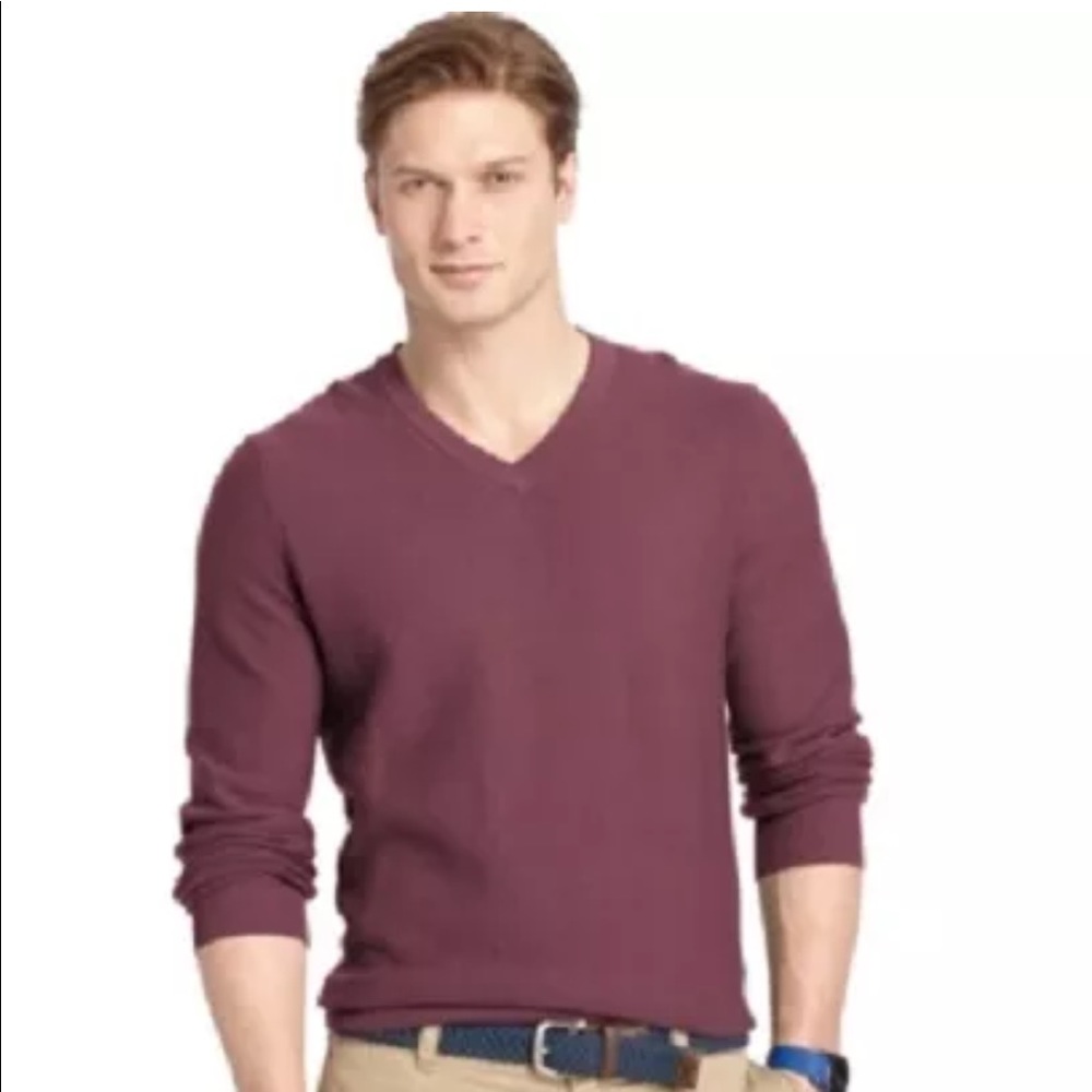 Izod men’s wine v-neck sweater size L